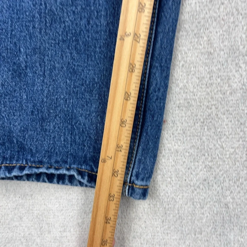 Levis 550 Jeans Men 36x34 Relaxed Fit Straight Leg Med Wash Pants Baggy Work A67